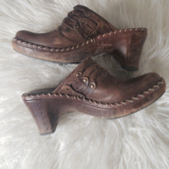Frye Clogs - Picture 4 of 4